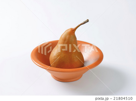 Ripe Bosc pear Ripe Bosc pear 21804510