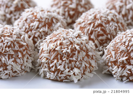 Chocolate coconut truffles Chocolate coconut truffles 21804995