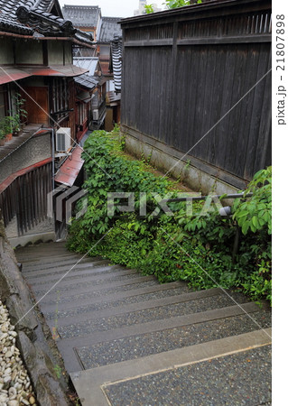 金沢　主計町　あかり坂 21807898