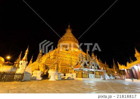 Shwezigon Paya, Bagan, Myanmar. Shwezigon Paya, Bagan, Myanmar. 21818817