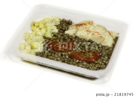 Cod with lentils and vegetables 21819745