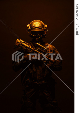 Spec ops police officer SWAT Spec ops police officer SWAT 21820385