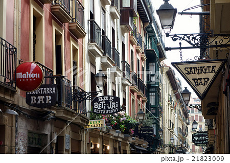 サン・セバスティアン　旧市街　バル 21823009