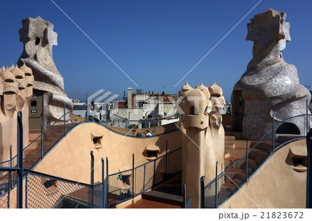 カサ・ミラ　屋上 21823672