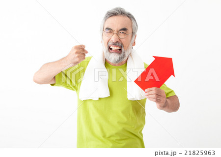 数値が悪化したシニア男性 21825963