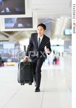 空港　ビジネス　イメージ 21832411