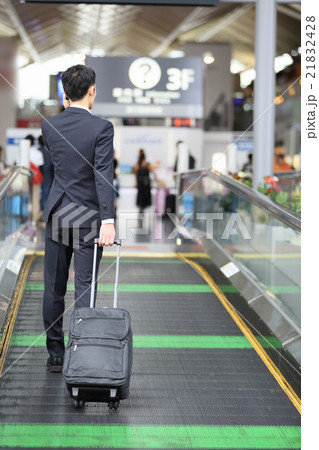 空港　ビジネス　イメージ 21832428