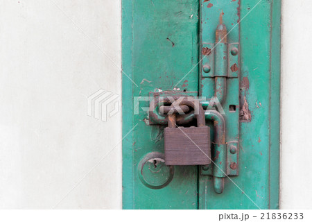 Old lock on the door 21836233