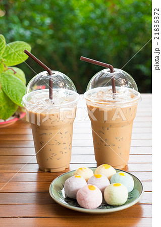 Iced coffee with straw Iced coffee with straw 21836372