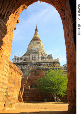 Mingala chedi, one of old temples in Bagan,Myanmar 21836890