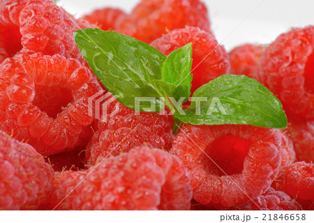 fresh red raspberries 21846658