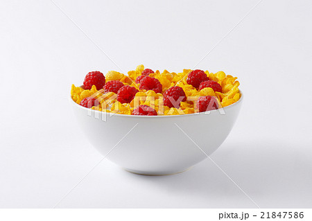 cornflakes and raspberries 21847586