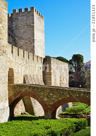 Castelo de Sao Jorge in Lisbon, Portugal Castelo de Sao Jorge in Lisbon, Portugal 21851323