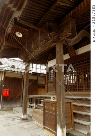 信州　岡谷の文化財　小口薬師堂本堂　向拝部　縦　立川流二代立川富昌の作品 21857385