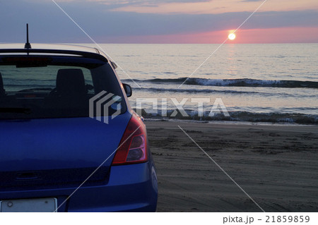 千里浜なぎさドライブウェイから見た夕陽 21859859