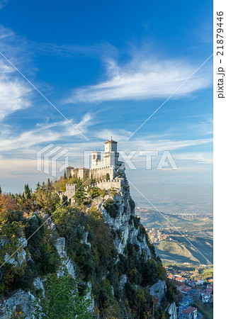 サンマリノ　サンマリノ市の歴史地区　第一の砦グアイタ 21879446