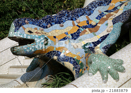 グエル公園・トカゲ（スペイン・バルセロナ）の写真素材 [21883879