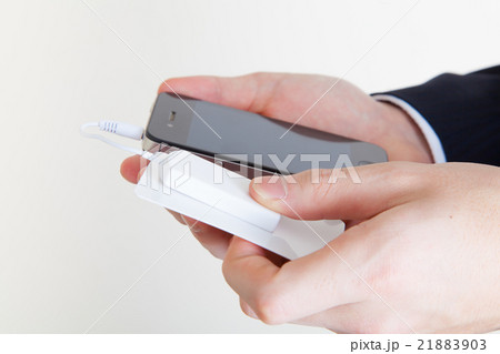 スマートフォンでカード決済(フィンテック) スマートフォンでカード決済(フィンテック) 21883903