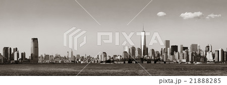 Manhattan downtown skyline 21888285