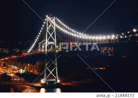 Vancouver city night 21888555
