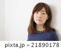 20代女性 21890178