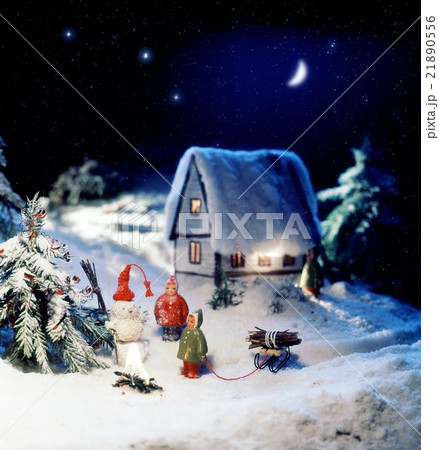miniature Christmas dolls 21890556