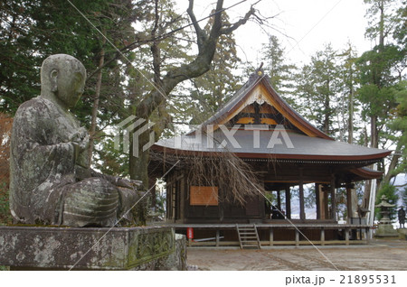 信州　岡谷の寺院　小坂観音院　観音堂と石仏　武田勝頼の母・諏訪御寮人が暮らしたお寺 21895531