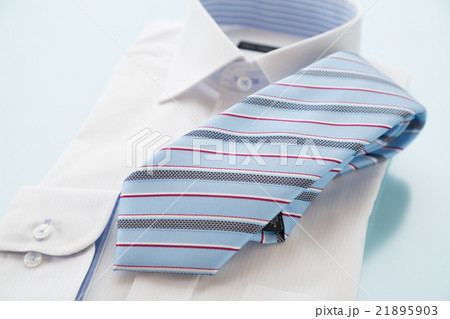 新しいシャツとネクタイ 新卒イメージ 新しいシャツとネクタイ 新卒イメージ 21895903