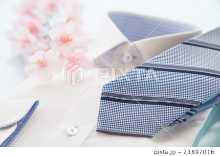 新しいシャツとネクタイ 春イメージ 新しいシャツとネクタイ 春イメージ 21897016