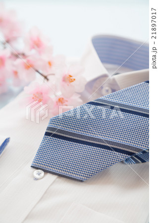 新しいシャツとネクタイ 春イメージ 新しいシャツとネクタイ 春イメージ 21897017