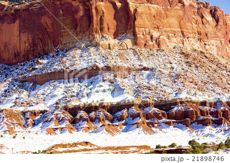 Capitol Reef National Park in winter, Utah, USA Capitol Reef National Park in winter, Utah, USA 21898746