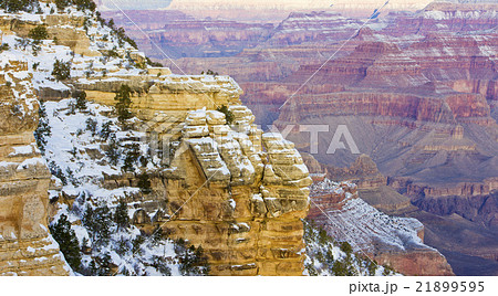 Grand Canyon National Park in winter, Arizona, USA Grand Canyon National Park in winter, Arizona, USA 21899595