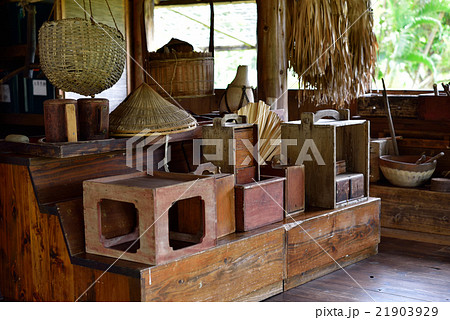 沖縄の伝統古民家 21903929