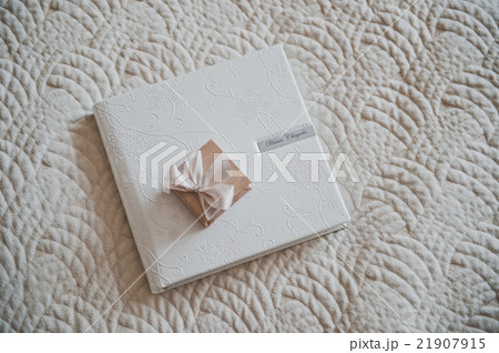 Book with CD and wedding photo 4230. Book with CD and wedding photo 4230. 21907915