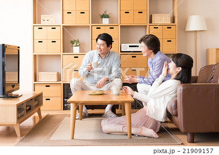 家族団欒 21909157