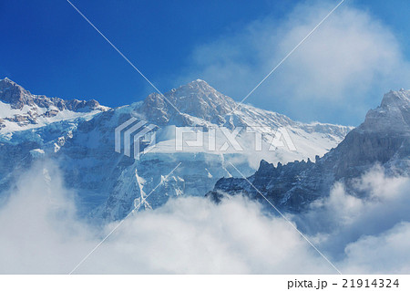 Kanchenjunga region 21914324