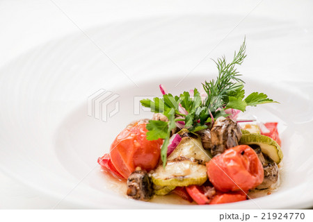 roasted vegetables 21924770