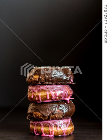 tasty donuts 21925081