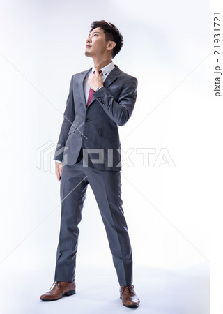 スーツの男性 21931721