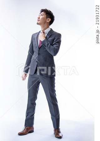 スーツの男性 21931722