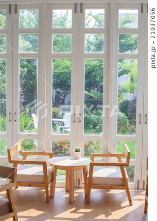 Window with a view of the garden 21937056