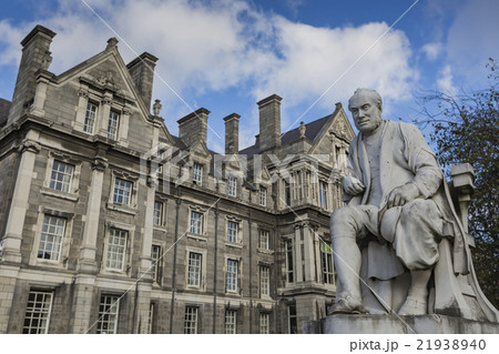Trinity College in Dublin 21938940