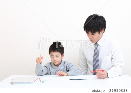 教育（子供と先生） 21939383