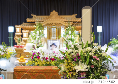 告別式の祭壇 21944562