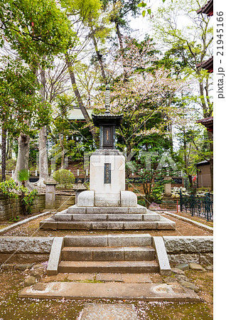 法華経寺 萬霊供養塔 千葉県市川市中山 2016年4月現在 法華経寺 萬霊供養塔 千葉県市川市中山 2016年4月現在 21945166