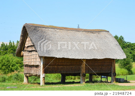 掘立柱建物（三内丸山遺跡／青森県青森市大字三内字丸山） 21948724
