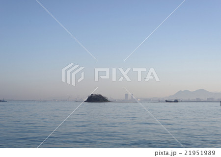 港湾の朝 港湾の朝 21951989