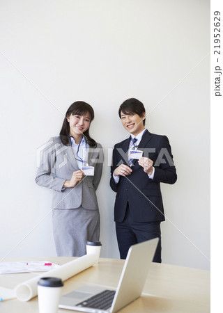 ビジネス ミーティングシーン ビジネス ミーティングシーン 21952629