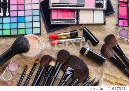 frame of make up  21957348