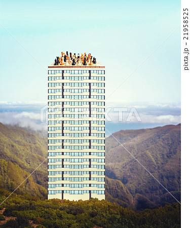 Chess figures on the building 21958525